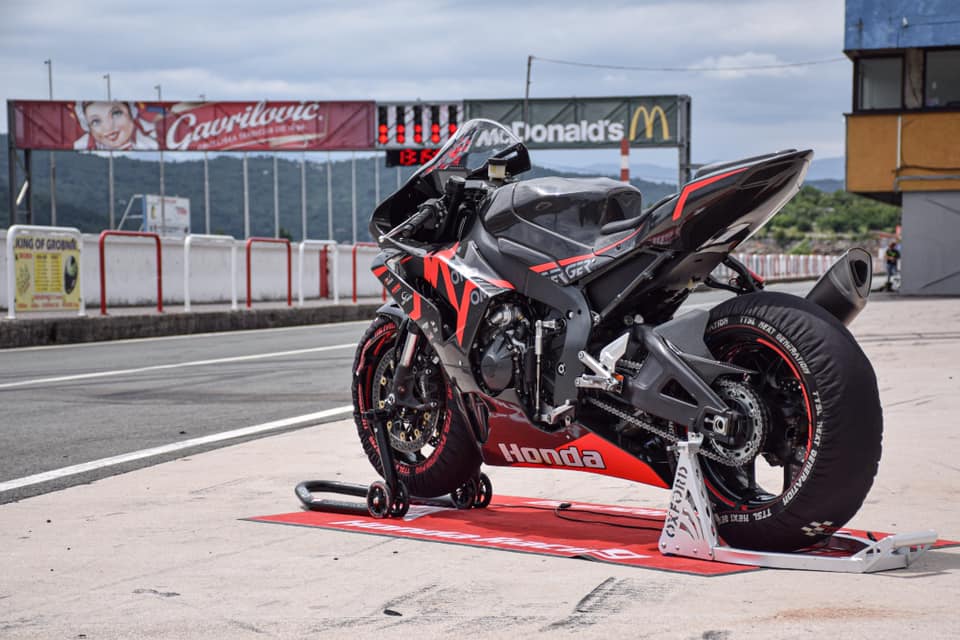 Carena PISTA Completa CARBONIO (inclusi 10 ganci rapidi) HONDA CBR1000RR-R - 2020-2023